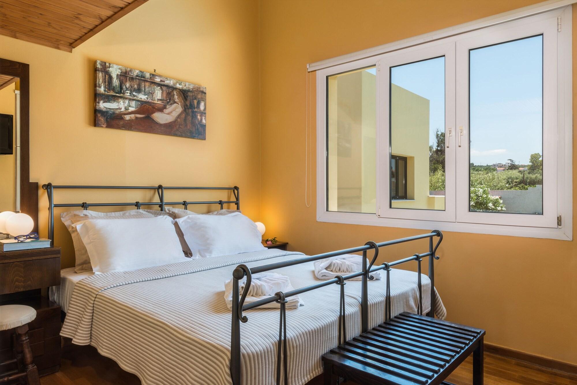 Daphnis Villas Chrissi Akti Chania Exterior foto