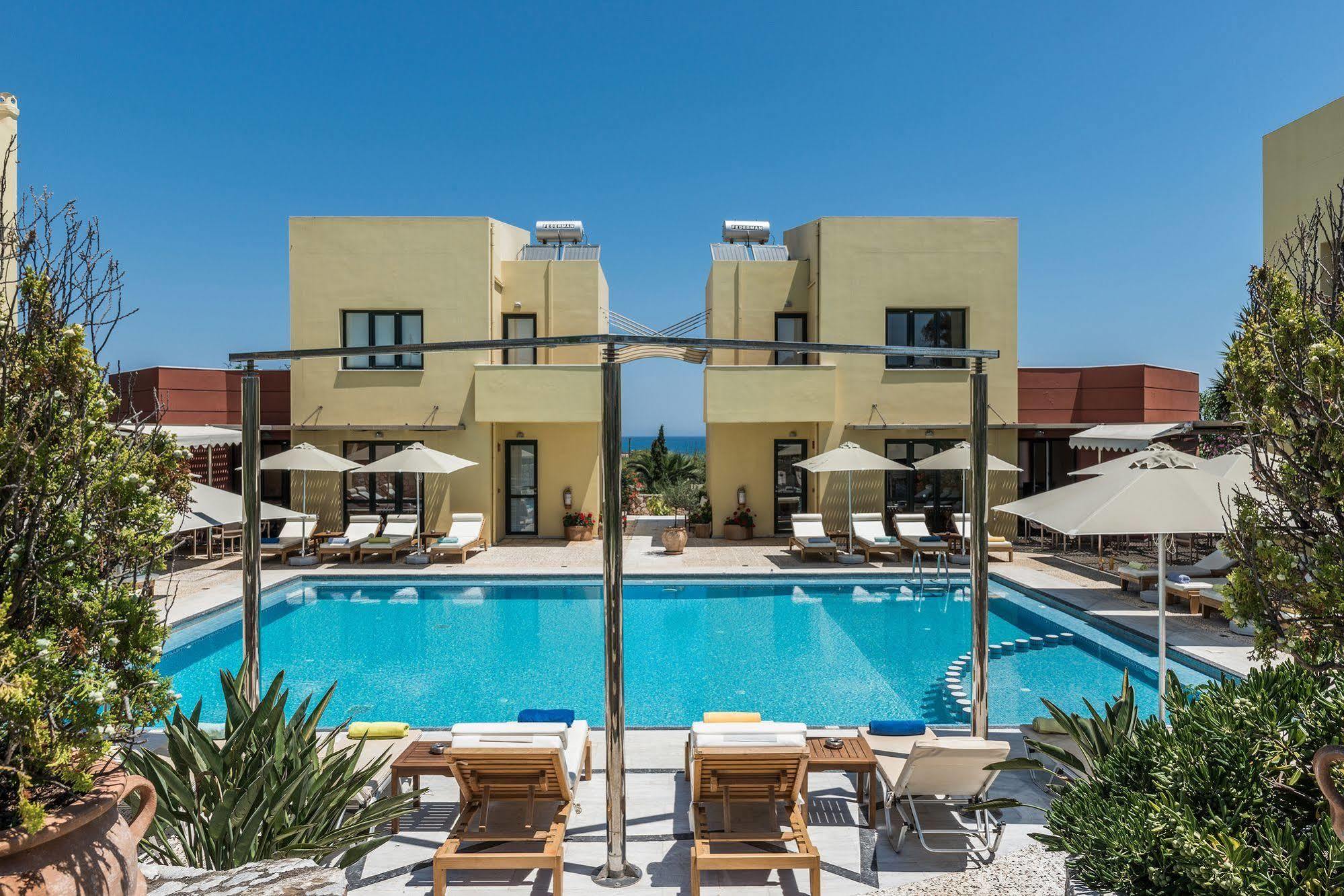 Daphnis Villas Chrissi Akti Chania Exterior foto